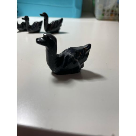 Black Marble Swans (5) - Picture 2 of 6